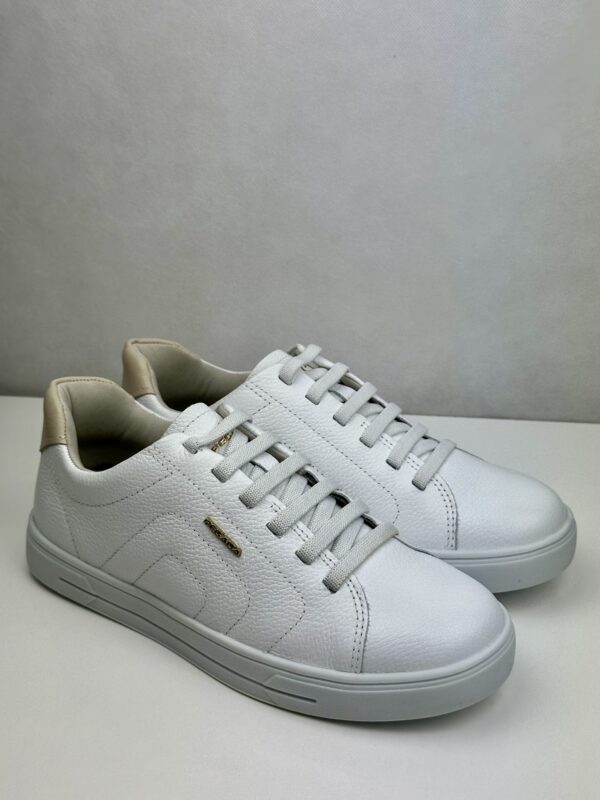 Pegada | Sapatilha de Senhora