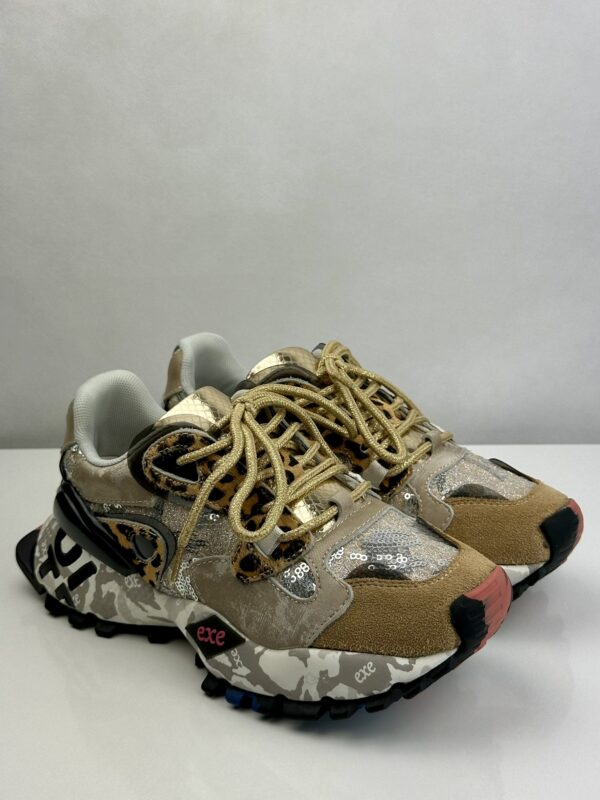 Exé | Sapatilha de Senhora