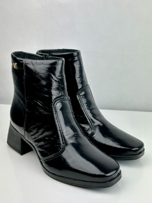 Pegada | Botim de Senhora