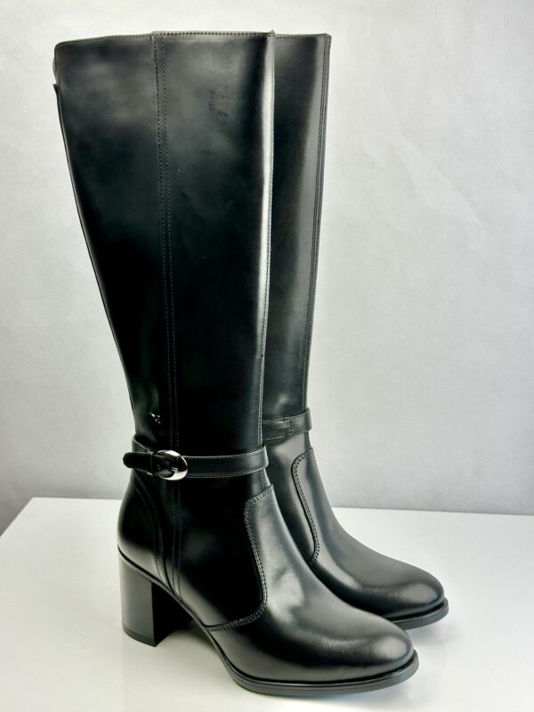 Nero Giardini | Bota de Senhora