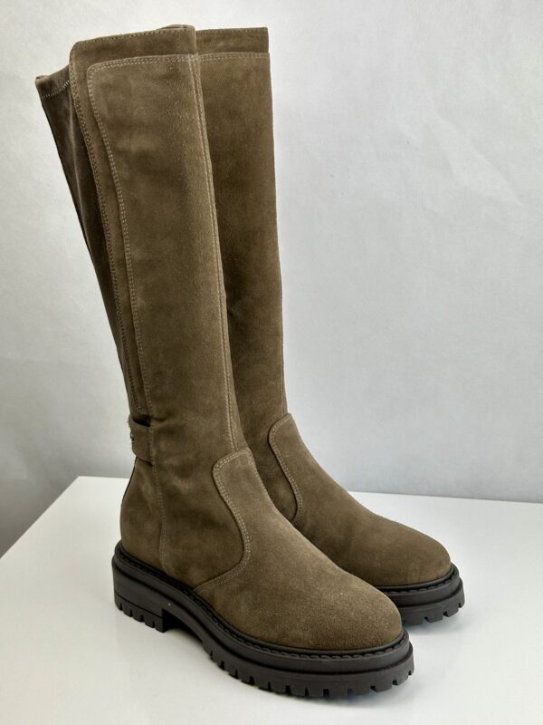 Nero Giardini | Bota de Senhora