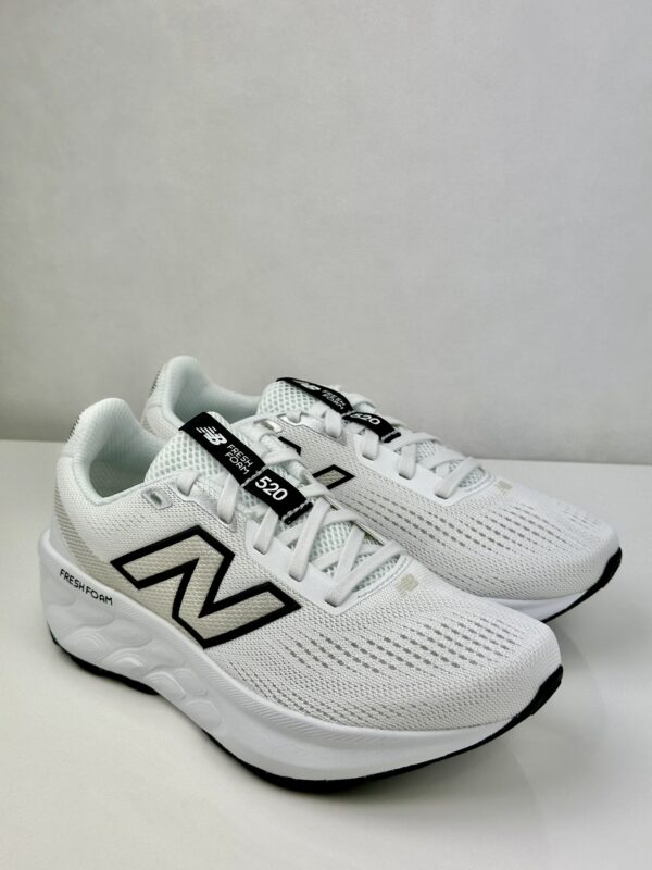 New Balance | Sapatilha 520