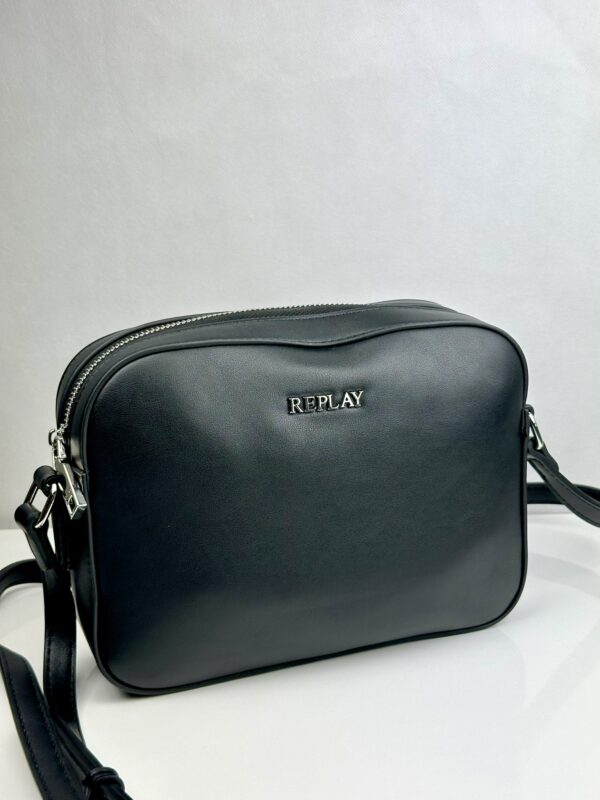 Replay | Mala Tiracolo