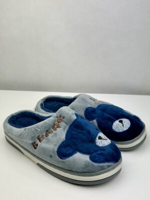 Chinelo de Quarto de Menina