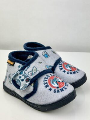 Beppi | Pantufa de Quarto de Menino