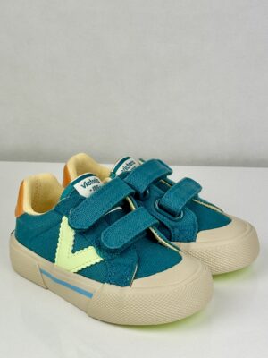 Victoria | Sapatilha de Menino