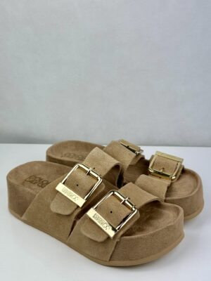 Colors Of California | Chinelo de Senhora