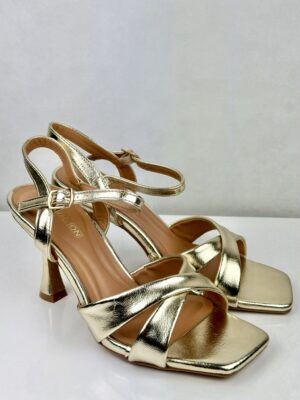 Sandália de Senhora