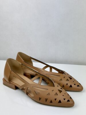 Gioseppo | Sabrina Bumala