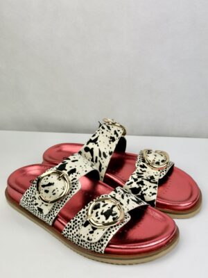 Gioseppo | Chinelo Carney