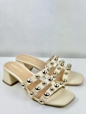 Gioseppo | Chinelo Whiting