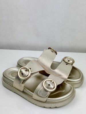 Gioseppo | Chinelo Budette