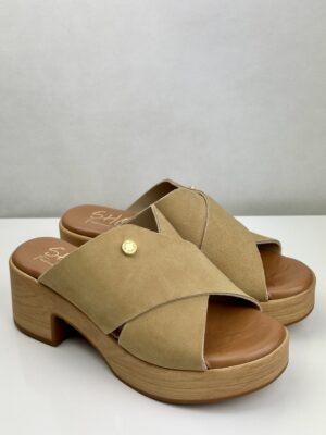 Chinelo de Senhora