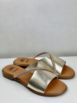 Chinelo de Senhora