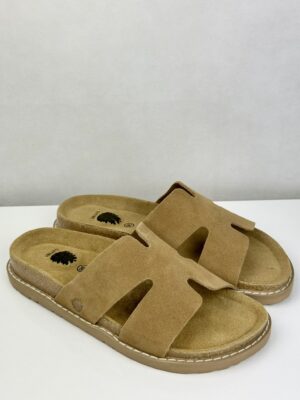 Gutten | Chinelo de Senhora