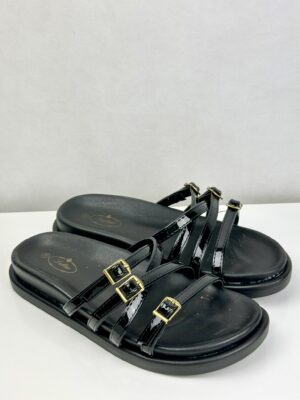 Chinelo de Senhora