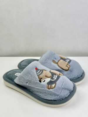 Chinelo de Quarto de Menina