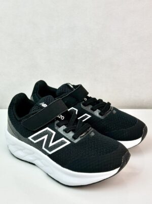 New Balance | Sapatilha 520